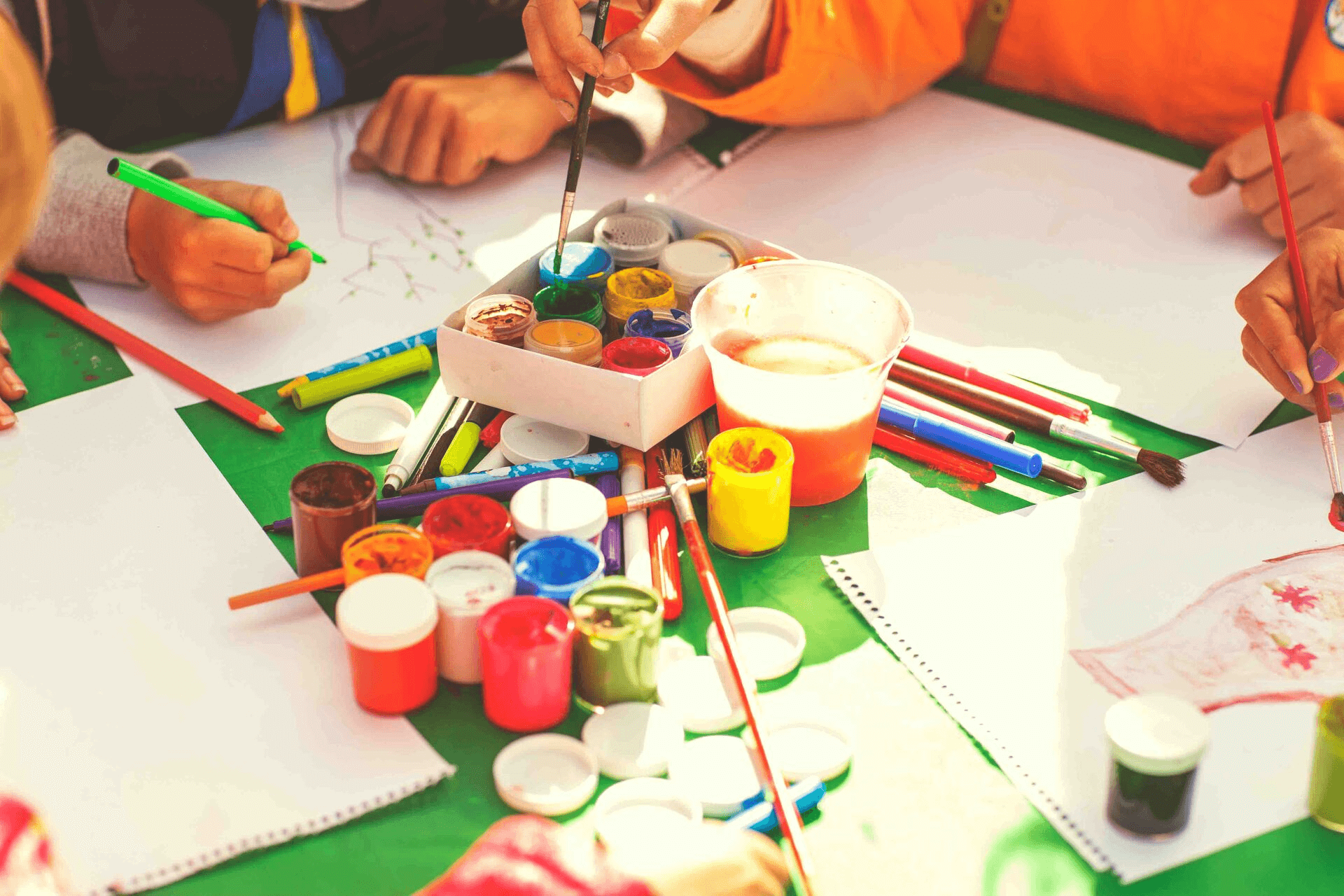 Creative People Doing Arts and Crafts Set